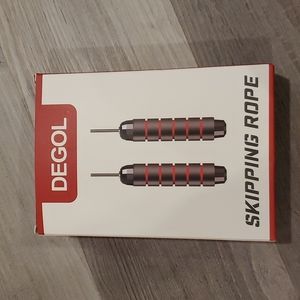 Adjustable jump rope.